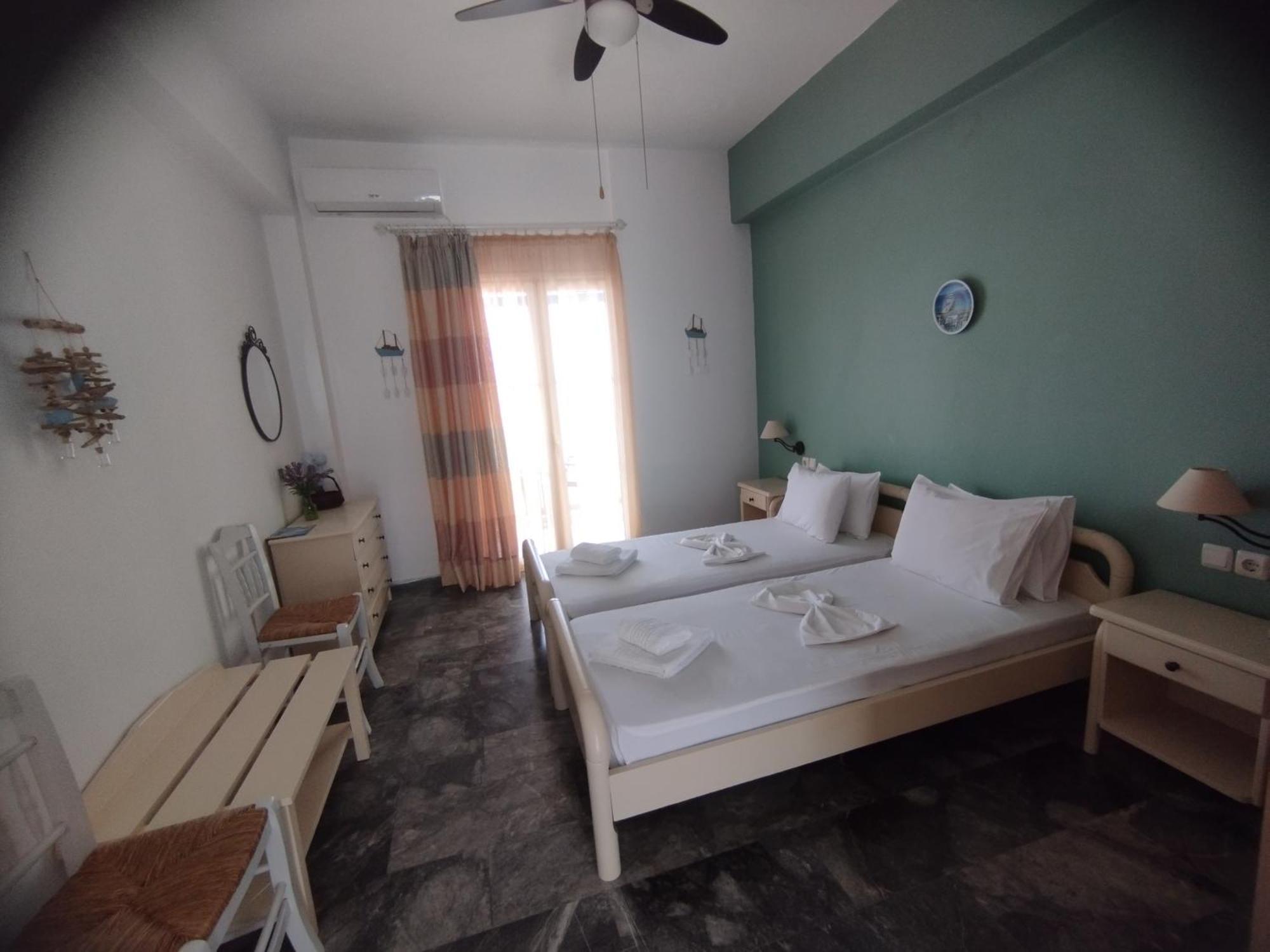 Marisini Sea View Aparthotel Batsi  Luaran gambar